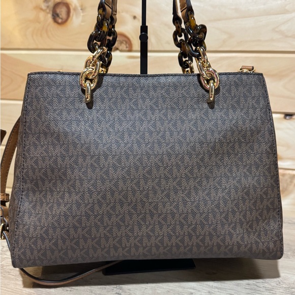 MICHAEL KORS Cynthia Medium Satchel Purse- Brown/Acorn - Picture 3 of 16